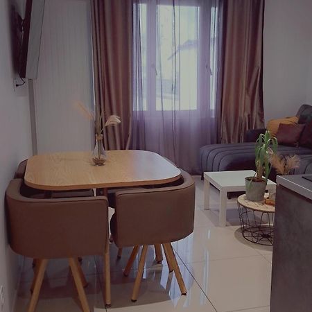 Doga Bel Appartement 1Er Etage 4 Personnes Bebe Ρενς Εξωτερικό φωτογραφία