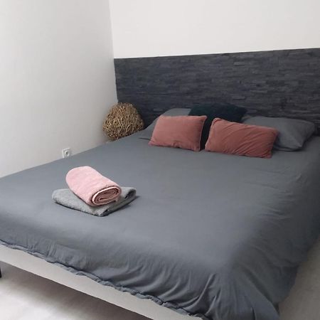 Doga Bel Appartement 1Er Etage 4 Personnes Bebe Ρενς Εξωτερικό φωτογραφία