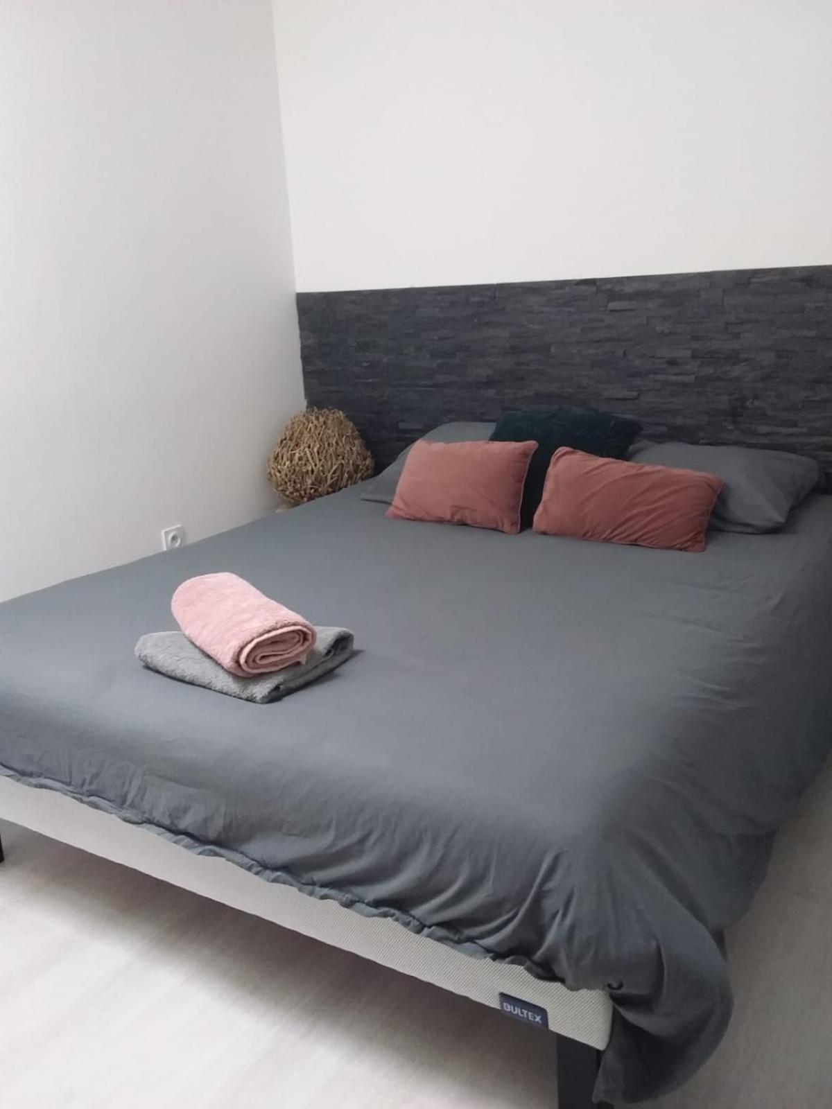 Doga Bel Appartement 1Er Etage 4 Personnes Bebe Ρενς Εξωτερικό φωτογραφία